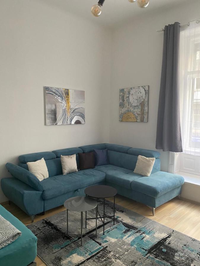 Blue Danube Apartment Downtown With Free Parking Budapeste Exterior foto
