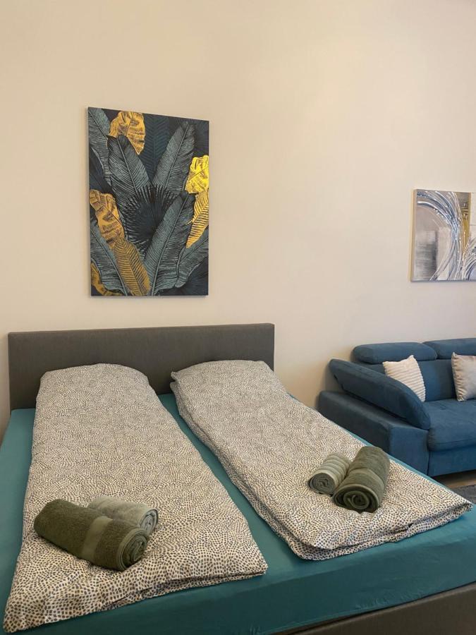 Blue Danube Apartment Downtown With Free Parking Budapeste Exterior foto